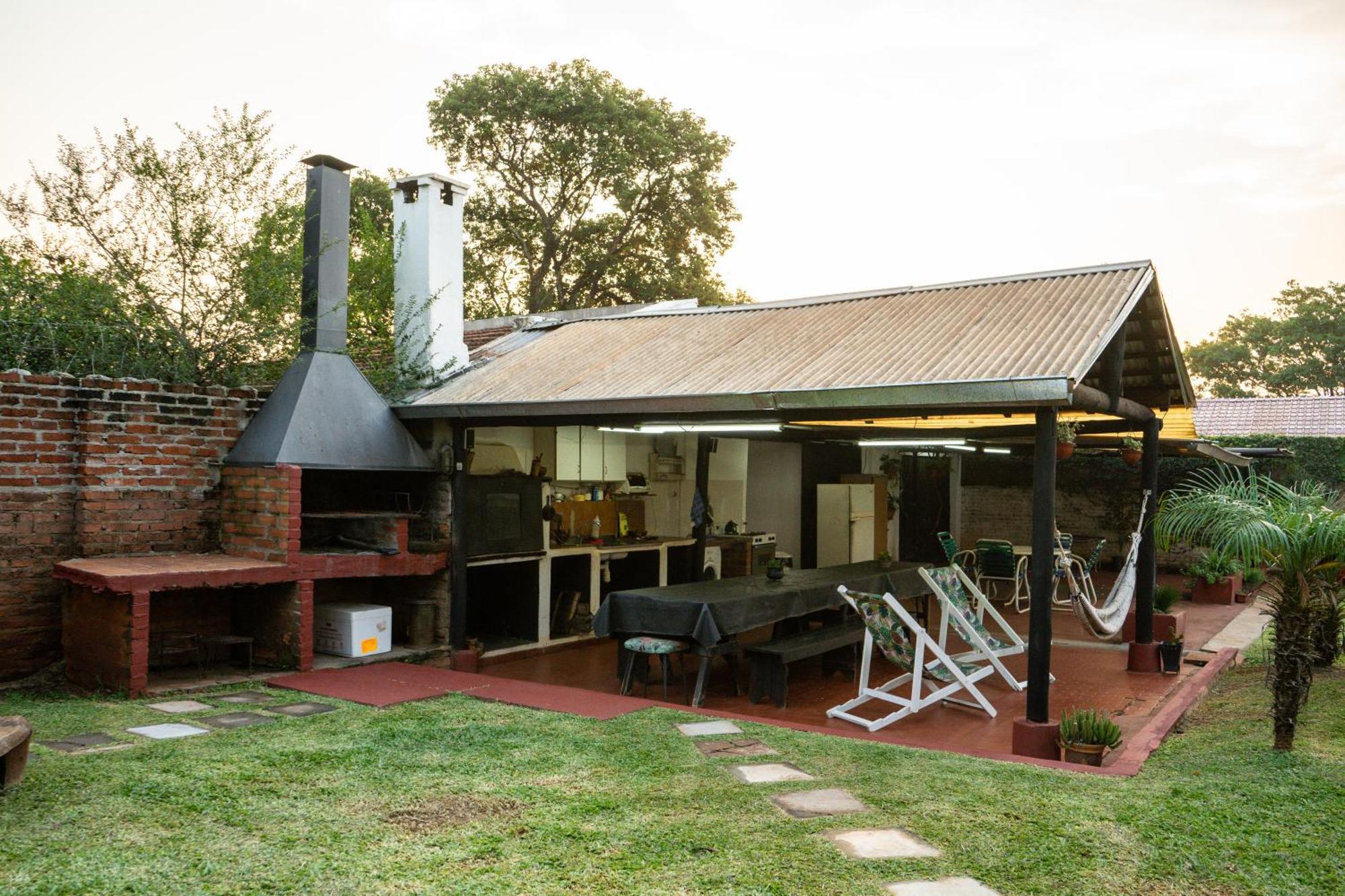 " Casa Quinta "San Bernardo" Con Pileta Y Amplio Jardin Villa Posadas Exterior photo